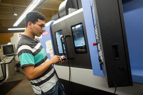 cnc machine operator course in sri lanka|cnc milling and lathe.